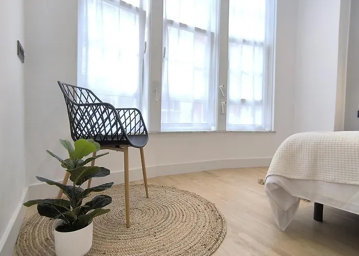 Magdalena, Pleno Centro * Ferrol